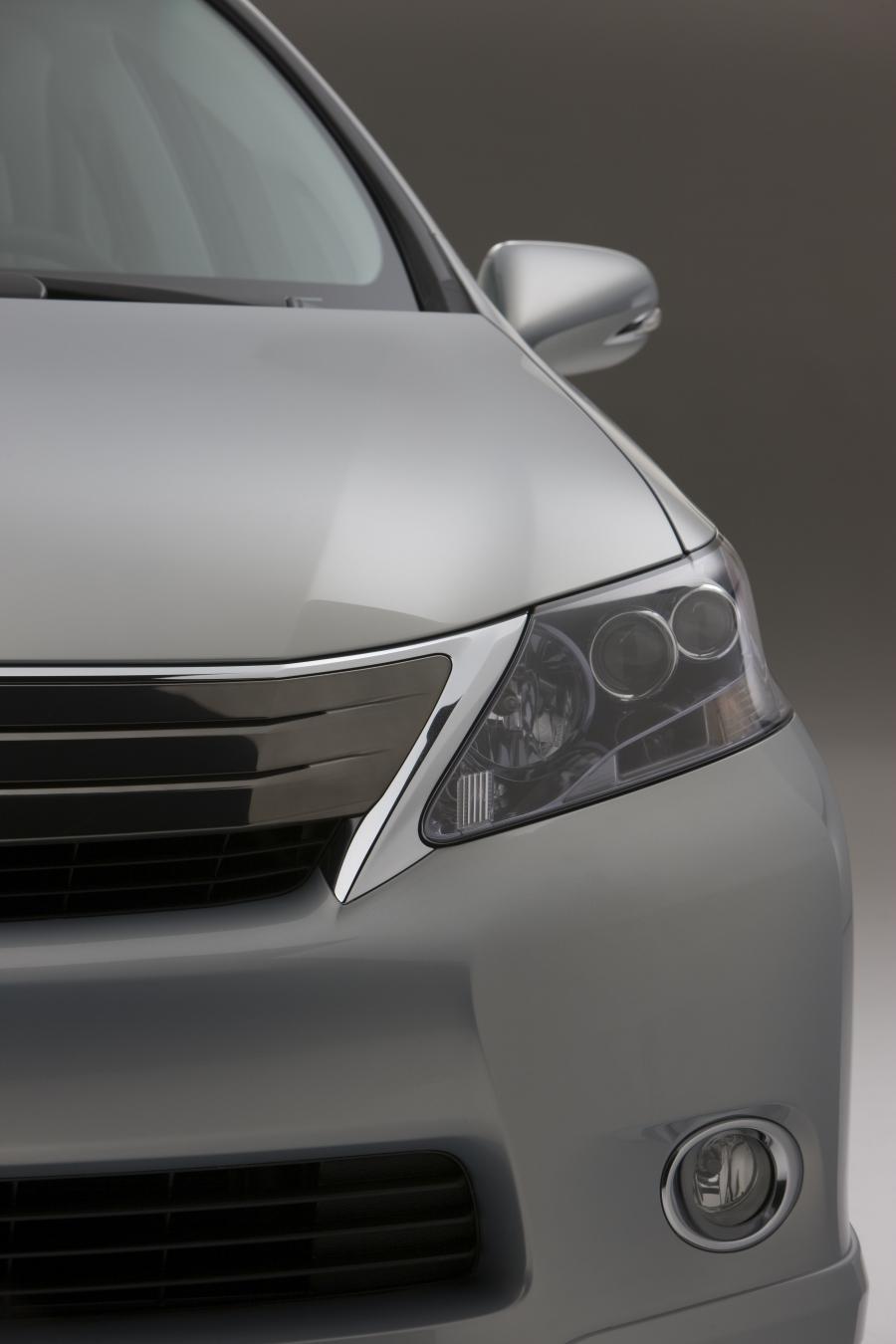  Lexus HS250h 2009 года  (фото 79 из 273)